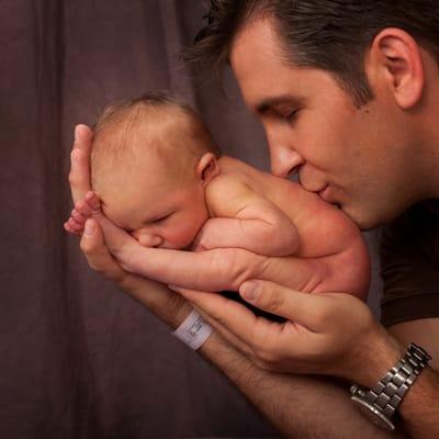 Portrait of newborn - first kisses