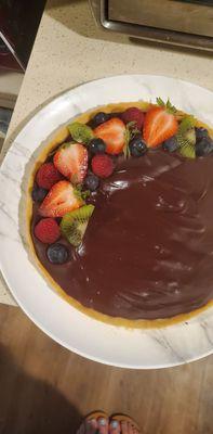 Chocolate Tart with mixed berries and kiwi