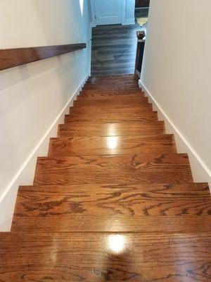 RESTORATION OF STAIRS. We resanded  and restained for a customer who had issues of bubbles underneath the clear