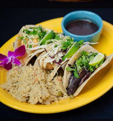 Fish Taco is pictured in the middle. This is the Mixed taco platter.