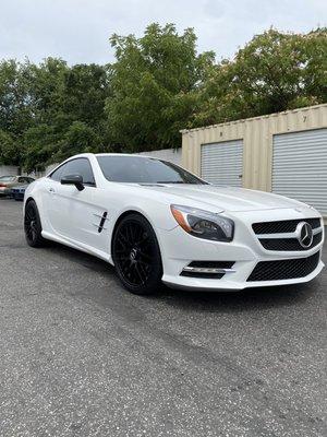 16' Mercedes Benz SL400 Wrapped in 3M Gloss White