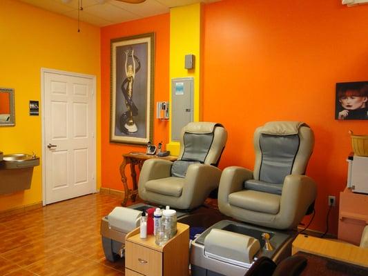 Universal Dayspa & Unisex Salon