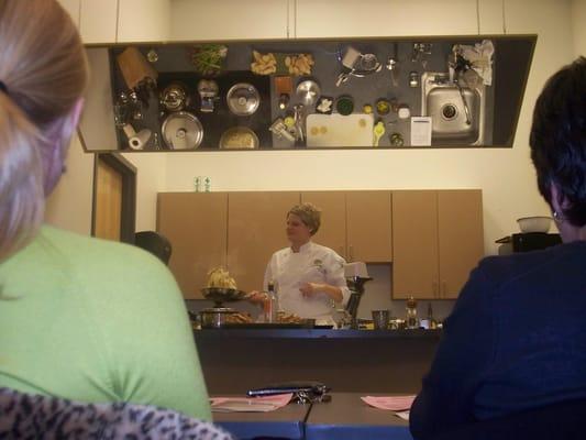 Chef Robin teaching a class.