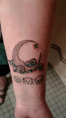 The top tat of the moon was done by resper, exactly what I wanted