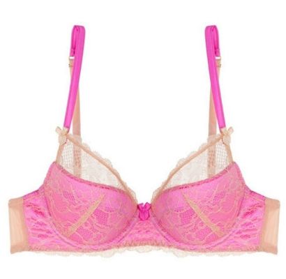 Isn't this bra extra special. Stop in today!