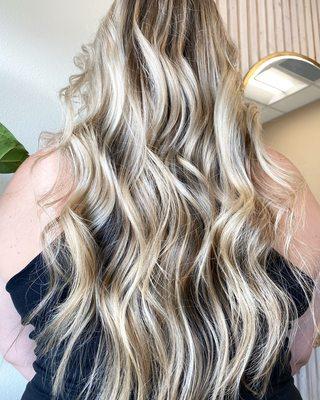 A dimensional blonde with low maintenance.