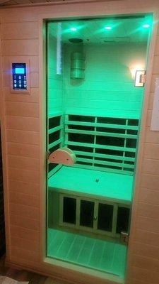 Infrared sauna lets you detox and feel your best!