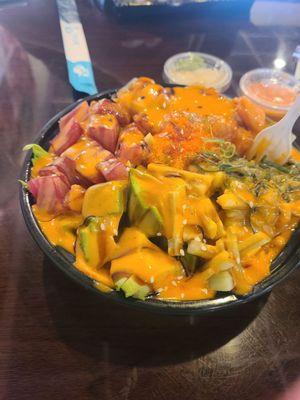 Sashimi poke bowl with spicy mayo sauce