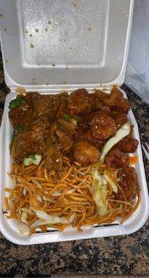 Orange chicken , Chow Mein, Beef Broccoli