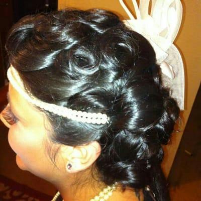 Pincurl updo