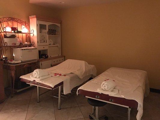 Couple massage:$130 and up