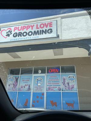 Dog Groomers