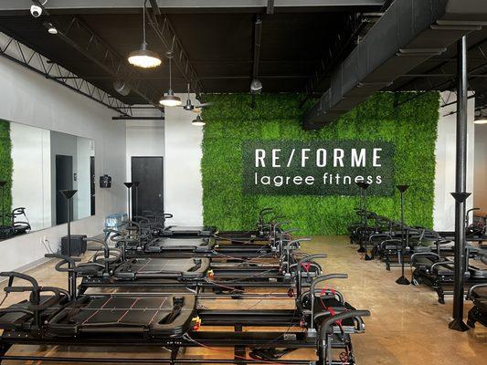 Re/forme lagree fitness