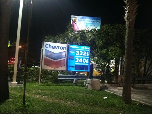 8 cents more to use a credit card per gallon