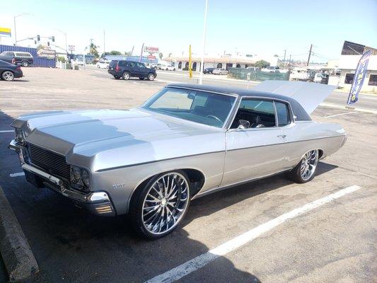 Al and his crew installed a complete sound system in my 1970 Chevy Caprice, thanks to my wifey.