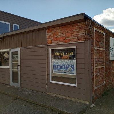 Harbor Books' new location at 2200 Simpson Ave in Hoquiam, WA.