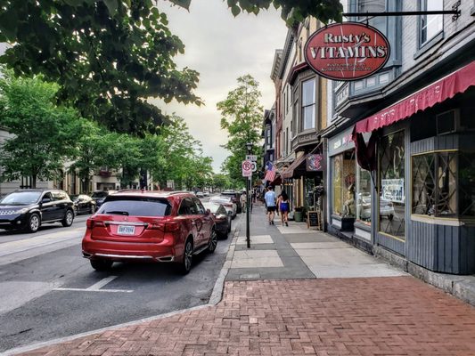 Looking West on Chambersburg St. in Town Center Gettysburg