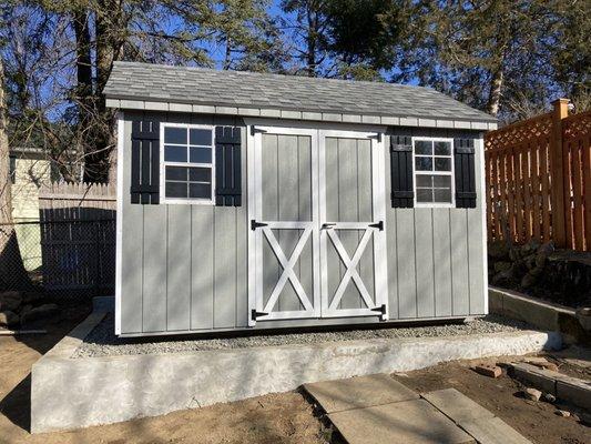 Platform with shed installed