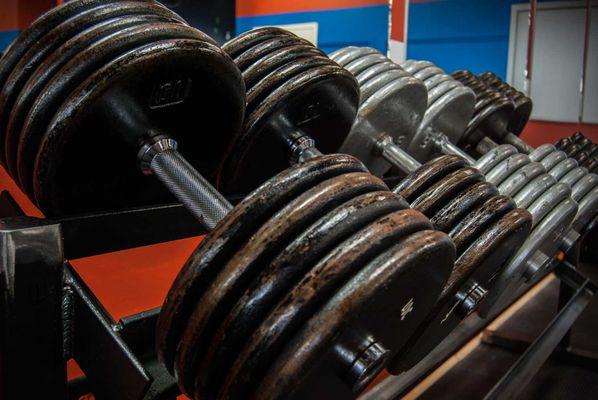 24 hour gym newport news for bodybuilding, powerlifting, strength training, weight loss