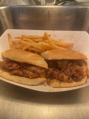 BBQ rib sandwich