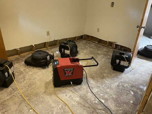 High powered air movers and dehumidifiers are essential for drying after water damage from flooding