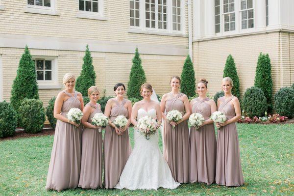 Beautiful bridesmaids dresses!