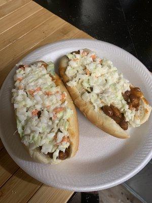 Chilli slaw dogs