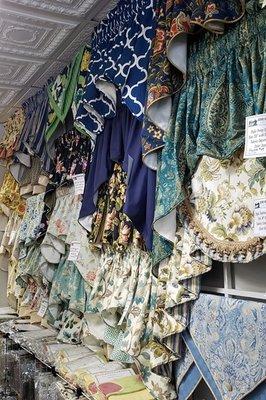 Browse our large selection of custom in-stock valances. Made by local seamstresses here in VA