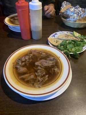 Birria de chivo