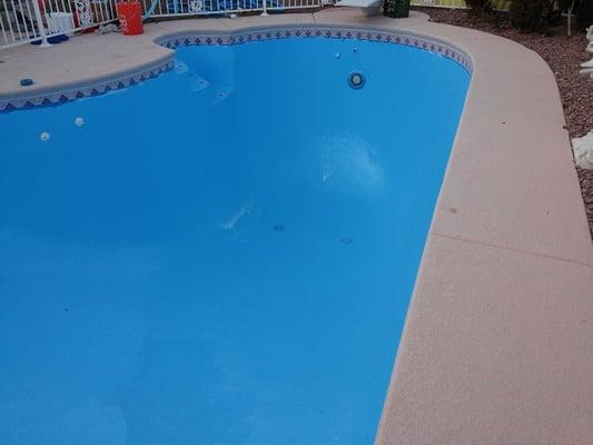 But as you can see there is new life to this pool.  We used an epoxy prime and epoxy blue paint.