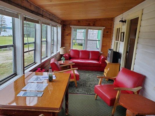 Flanders Bay Cabins