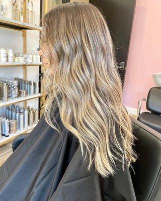 Full balayage with a haircut