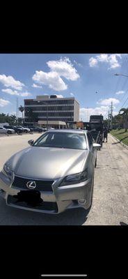 Car being dropped off in Florida. Had to meet the driver on a larger parking lot very close to my place.. for obvious reasons.