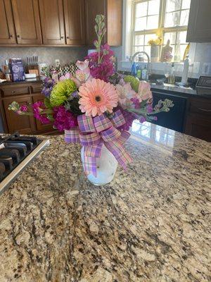 Julia's Florist & Gifts