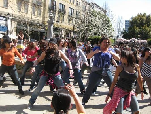 Flash Mob @ Santana Row 3/27/10