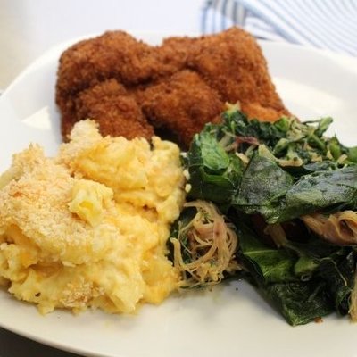 3 Pc. Mama's Meal - Fried Chicken, Macaroni and Cheese, Collard Greens