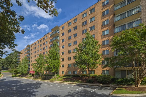 Wayne Manchester Towers Apartments