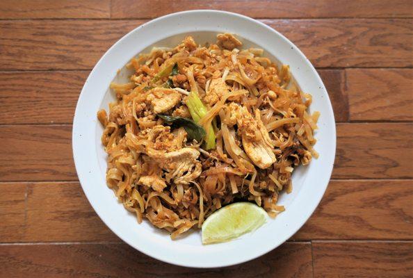 Chicken pad thai - excellent