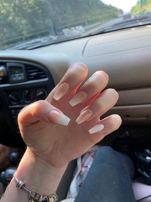 Nails by Lee