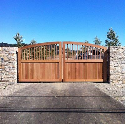 Double Drive Wood Gate