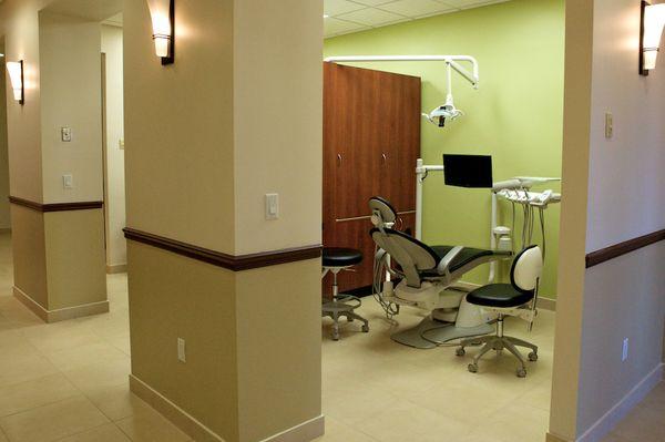 Evolution Dentistry
 7539 North State Road 7, 
 Parkland, Florida 33073
 (954) 255-8055
 http://parklandevolutiondental.com/