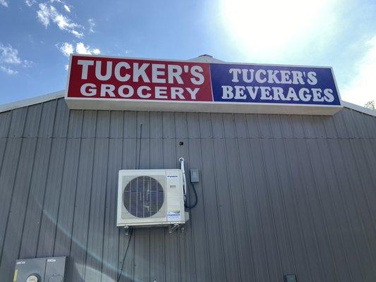 Tucker's Grocery