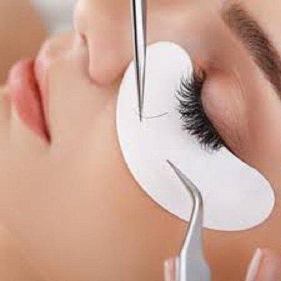 Eyelash extensions experts