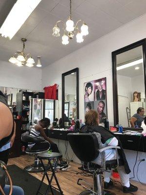 Super Maria Hair Salon