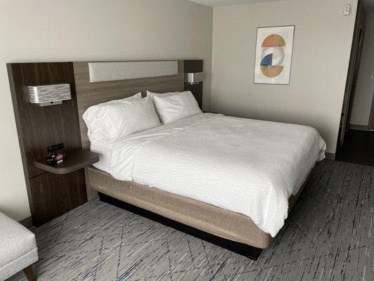 Holiday Inn Express & Suites Vancouver Mall/Portland Area