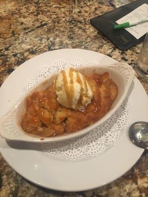 Cinnamon apple cobbler