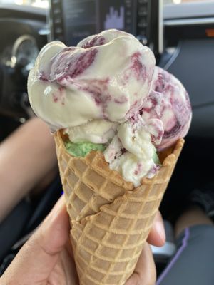 Cheesecake and pistachio in a waffle cone - yum!