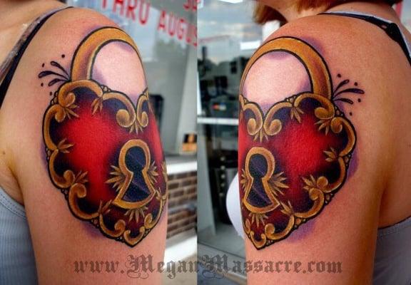 The tattoo i choose as a cover up of course with a darker red to cover and blend what i wanted to hide...