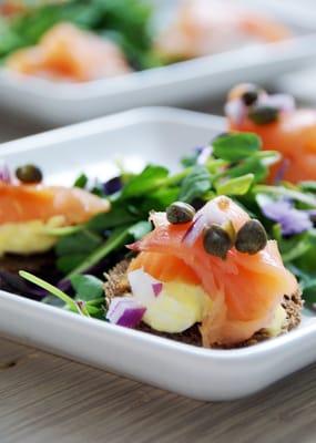 Smoked salmon canapes