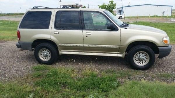 Ford Explorer. T Stevens Auto Sales.